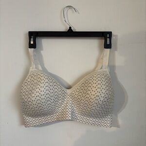 Hanes signature smooth wireless bra